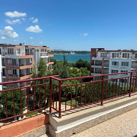 شقة Riviera By Kalina Resort,